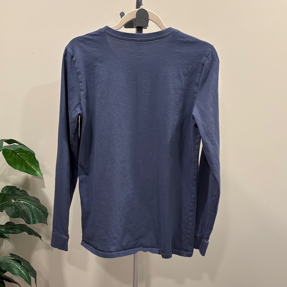 Life Is Good Blue Long Sleeve Tee Holiday Chillin' with My Gnomies - Picture 4 of 9